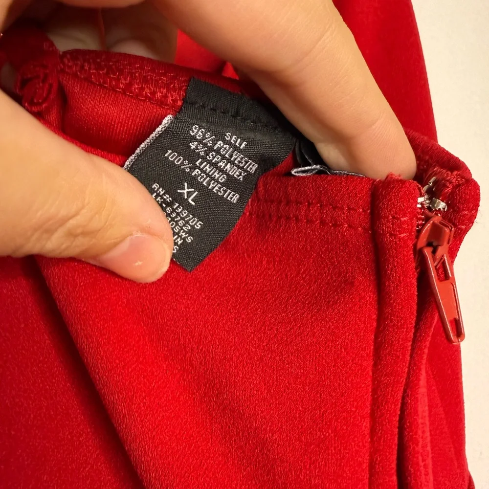 Windsor Striking Red Maxi Dress - Picture 2 of 8